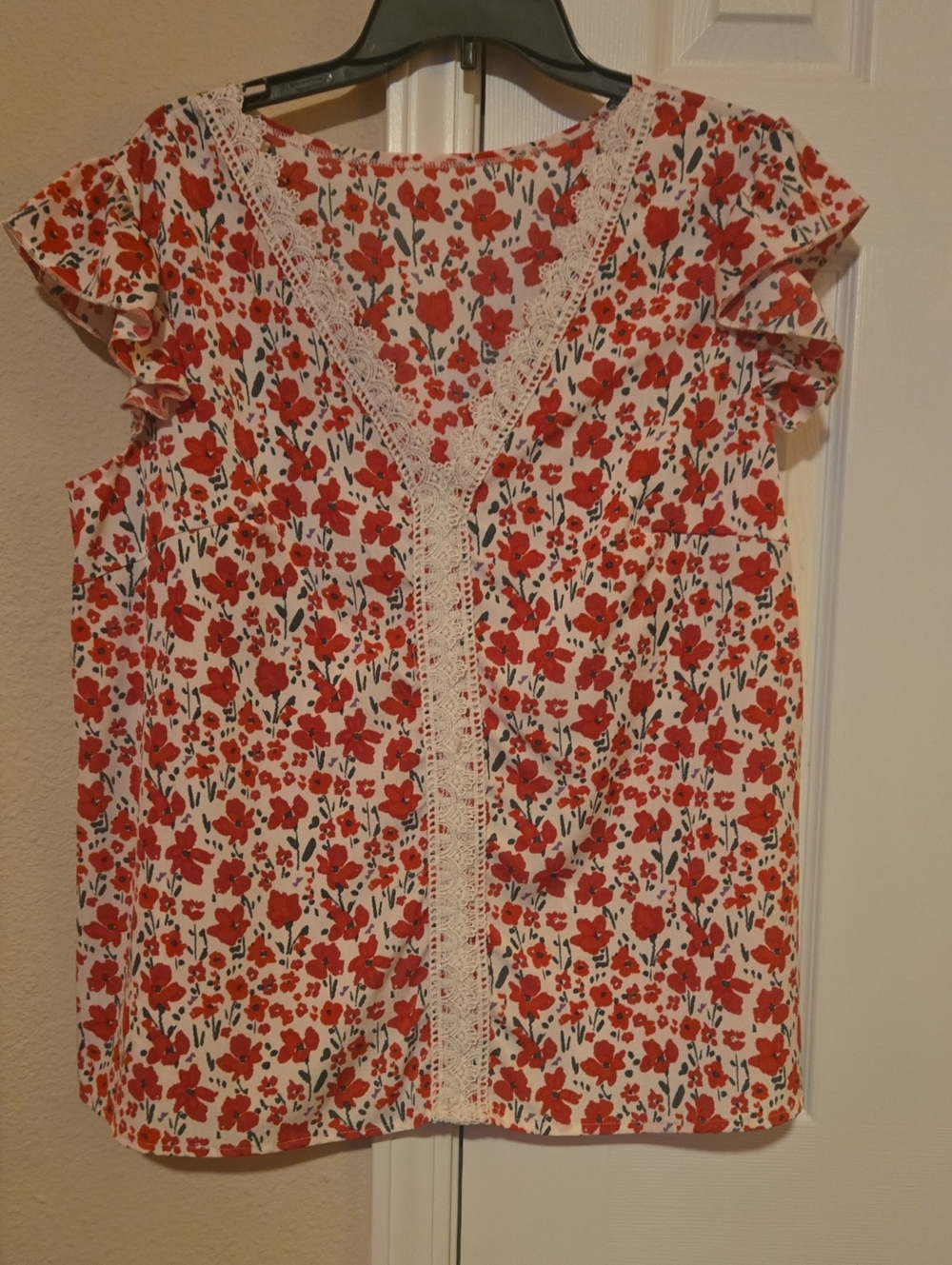 SHEIN White Floral Lace-Trim V-Neck Flutter Sleeve Top